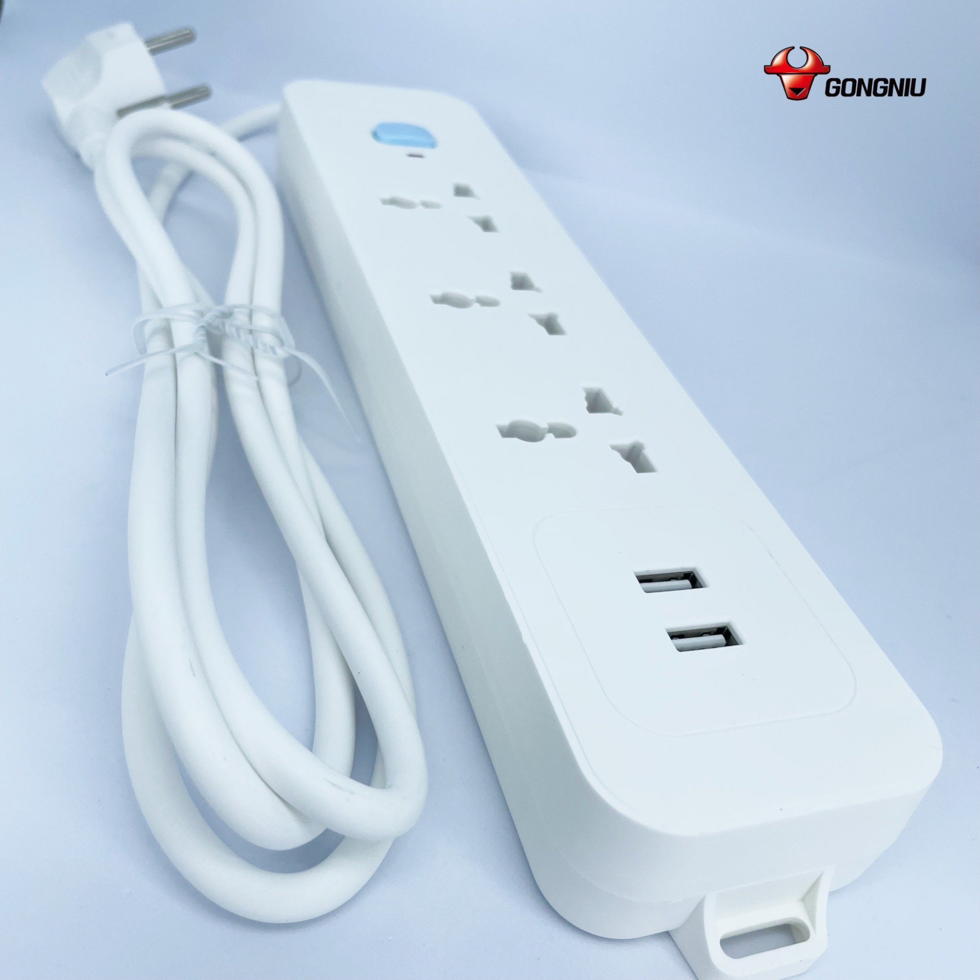 Ổ Cắm Điện GONEO 3 Ổ Đa Năng + 2 USB 1 Công Tắc – Dây Dài 1.8M | Công Suất 2500W – Chính Hãng GONEO Việt Nam