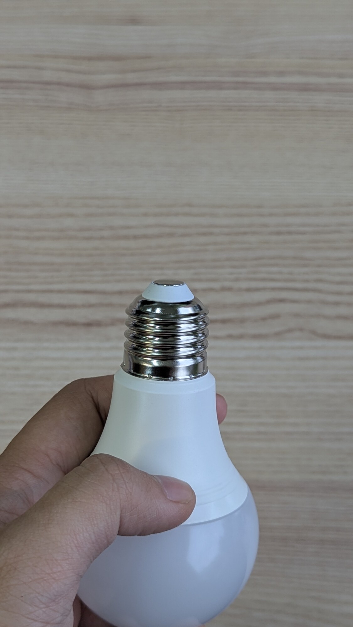Bóng đèn LED Goneo MQ-A10911 – E27- Công suất 9W ( 6500K) 10