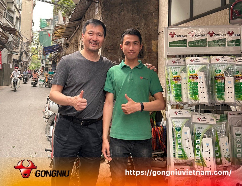 CHUYẾN CÔNG TÁC CỦA CHỦ TỊCH TẬP ĐOÀN GONGNIU TẠI GONGNIU VIỆT NAM 4